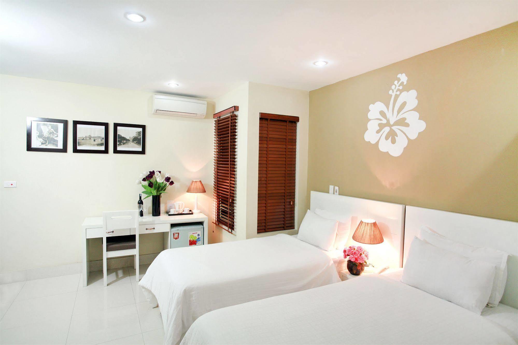 22Land Residence Hotel & Spa 52 Ngo Huyen Ханой Екстериор снимка
