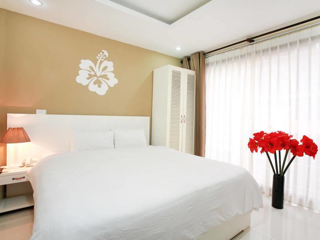 22Land Residence Hotel & Spa 52 Ngo Huyen Ханой Екстериор снимка